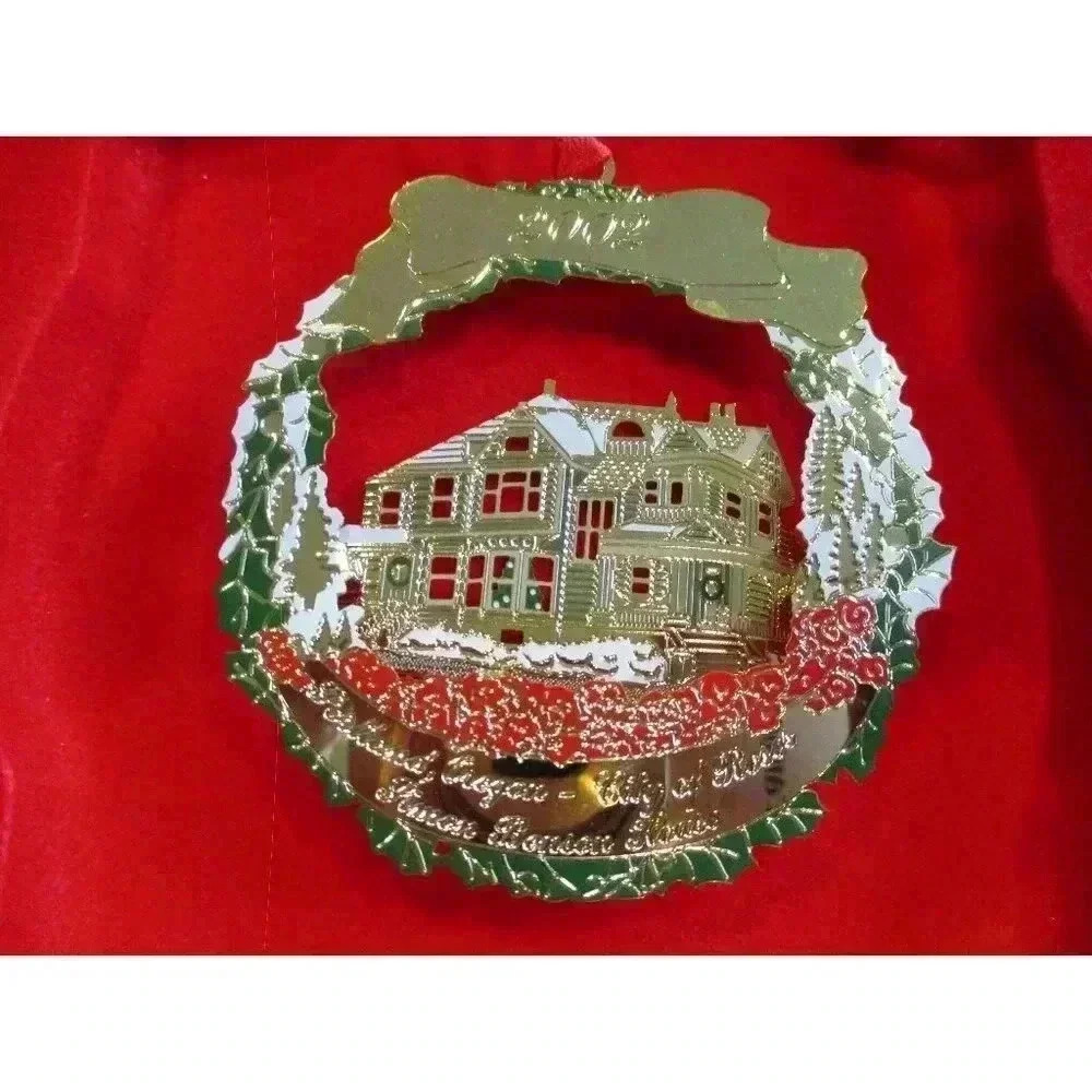 Ornament, 2002 Portland Ornament: Simon Benson House Christmas Ornament‎ Holiday